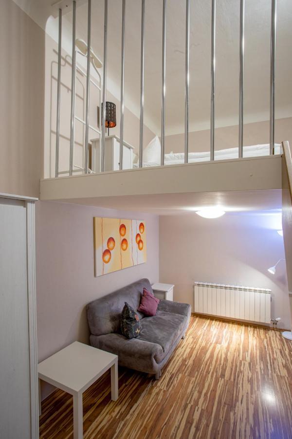 Michalska Apartment Praga Esterno foto