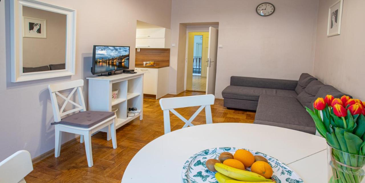 Michalska Apartment Praga Esterno foto
